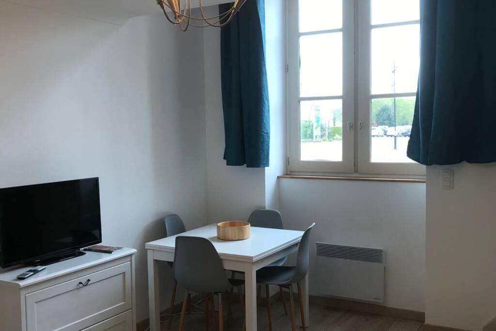 Apartmán Au Pied Du Phare... Honfleur Exteriér fotografie